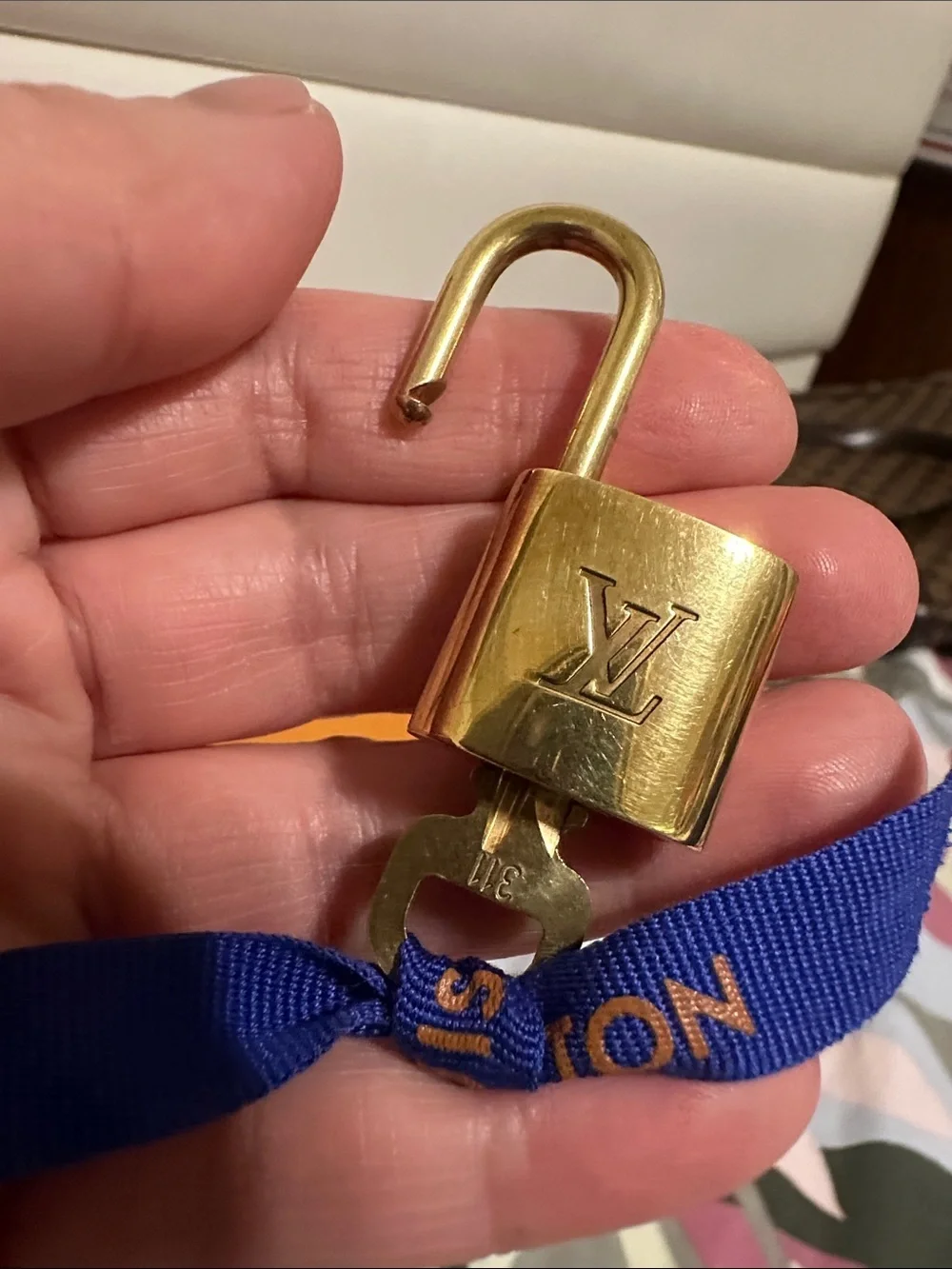 Louis Vuitton Gold Tone Lock & Key Set #311